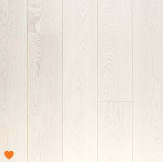 http://laminat.ksworks.ru/files/products/laminat-qs-perspective-uf1300-venge-intensivnyj.800x600w.jpg?28a50cc1ddc61f7a59702391d44414ad